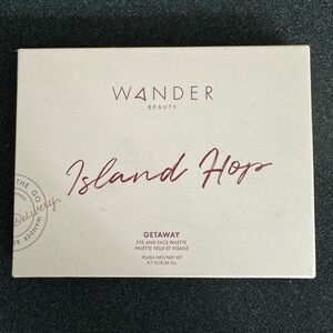 Wander Beauty Versatile Eye and Face Palette